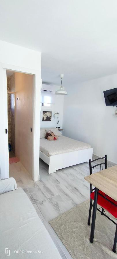 Red Apartment Puerto del Carmen  Ngoại thất bức ảnh